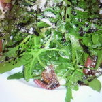 トラットリア タンタボッカ - シンプルにルッコラとトマトのサラダ