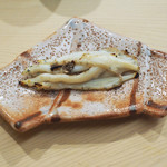 日本橋蛎殻町 すぎた - 【ツマミ】白魚の酒盗焼き