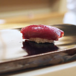 日本橋蛎殻町 すぎた - 【握り】山口県仙崎の赤身の漬け