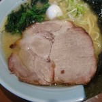 横浜家系ラーメン 濱友家 - 