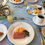 コンテデネイジュ - 