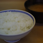 Tonkatsuimoya - ご飯とみそ汁