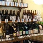 IMADEYA - 奥に凄い研いた日本酒がバカみたいな値段で売ってたよ