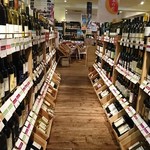 IMADEYA - 国産ワインもずらり さすが山梨は多い！