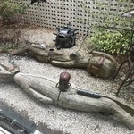 世沙弥 - 中庭のオブジェ