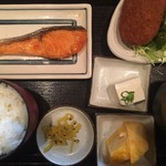 普通の食堂いわま - ¥850の定食ですよー