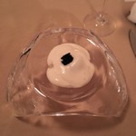 カーサ カルマ - 八戸の鱈、白子の泡、胡桃