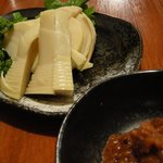 やきとりかどちゃん - （2011/4月）「筍刺身」味噌で食べる筍は初めての体験