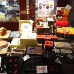 ラ・ピエール・ブランシュ - 