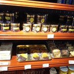 ラ・ピエール・ブランシュ - 