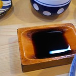 かわじろ - 醤油入れにも味がありますなぁ