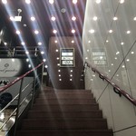 にし山 - ビルの入り口です