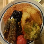 タレカツ - 野菜ヒレかつ丼