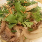 (食)越南 - ガー・サオ・グング（鶏のしょうが風味）