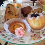 オーク・ハウス - ケーキ