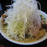 めん組 - とんこつねぎラーメン(醤)麺大盛、950円