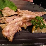 地鶏ダイニング ごゆるり庵 - せせりの網焼き