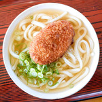 めんくい - コロッケうどん（かけ+コロッケ）