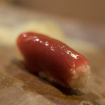 うを徳 - 日向油津（ひむらあぶらつ）の中鮪（ちゆうばう）、十六貫（≒60kg）、中肥肉（ちゆうあぶ）