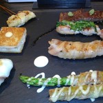 SUSHI＆GRILL SOUYA - 串焼き オススメ７種
            ○海老のキャベツ巻 ○特上カルビ ○鶏せせりネギ塩
            ○海老パン ○大エビ豚巻 
            ○魚の白身梅しそ巻 ○アスパラ豚巻