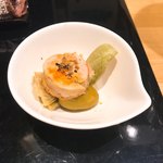 わいん食堂 Chez とし - ①お通し（アンキモ、オリーブ、アーティチョーク）