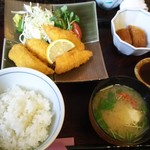 Rintei - 日替わり定食（魚＝アジフライ）