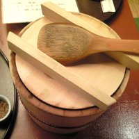 やげんぼり 赤坂店 - 八坂（出し巻） 1050円 のおひつ