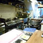 もつ焼 碁ゑん - 煮込み