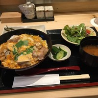 焼鳥 鳥せい 北浦和店 - 鳥せい　「焼き鳥屋が作るこだわり卵の親子御膳」1380円(税込)