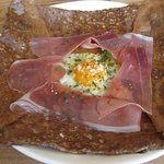 生ハムのガレット