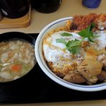 かつや - かつや 「チキンカツ鶏煮込み丼」