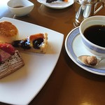 神戸ポートピアホテル - アフタヌーンティー