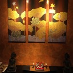 ザ リビング - さしづめここはリビングよりも仏間のようだ