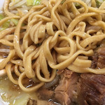 らーめん つの旨 - 「小ラーメン」（750円）麺アップ