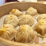 高記 - 蟹味噌の小籠包