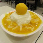 芒果皇帝 - 「新鮮なマンゴーミルク雪かき氷」(200元：約￥750)