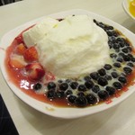 芒果皇帝 - 「新鮮イチゴとタピオカかき氷」(180元：約700)