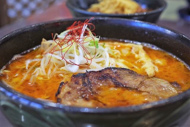 はちれん 読谷村 ラーメン 食べログ