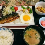 Kissakunembo - 1日目、お魚と沖縄感あるお味噌汁。