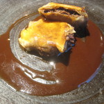 エゾジカ　ジュ、赤ワイン、シェリー、カカオのソース