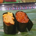 千石寿司 - ウニ、いくら(千石握り盛り合わせ)