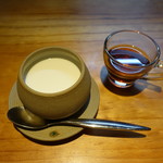 明道町中国菜 一星 - 杏仁豆腐