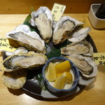 Oisuta - 生牡蠣盛り合わせ(2100円/6個)