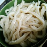足打ちうどん処 七 - うどん