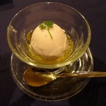 赤坂 四川飯店 - バニラアイス