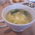 ワイン専門店 エノテカ バッカナーレ - ランチのスープ（Stracciatella）