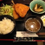 Oishii Ryouri To Osake Bochibochi - 