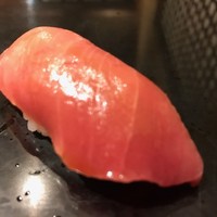 銀座 久兵衛 銀座本店 - 中トロ