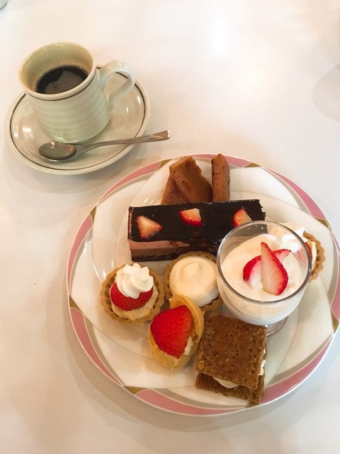 苺バイキング付きランチ By 豆沢まめ子 赤ずきん 宮崎 洋食 食べログ 苺バイキング付きランチ By 豆沢まめ子 赤ずきん 宮崎 洋食 食べログ
