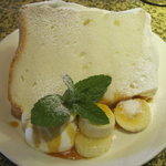 タロカフェ - もちもちなシフォンケーキ